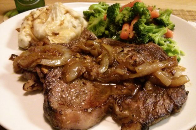 Spanish-style Pan-fried Bone-in Ribeye Spanish-style Pan-fried Bone-in Ribeye
