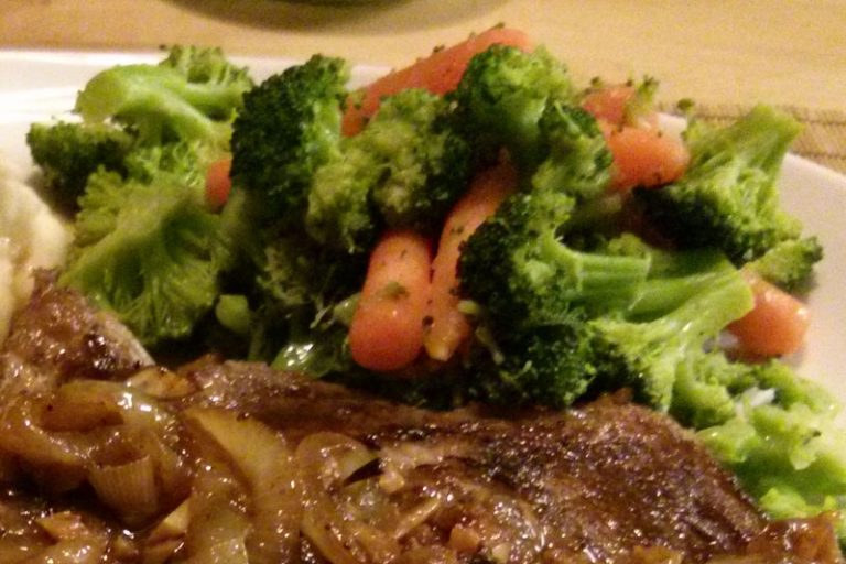 Steamed & Buttered Veggies