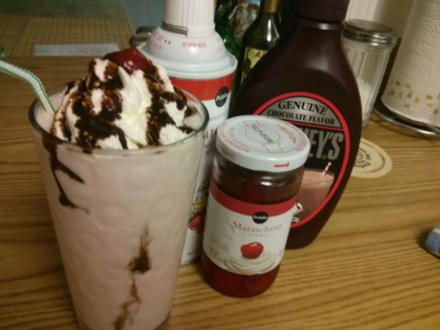 Strawberry Banana Milkshake