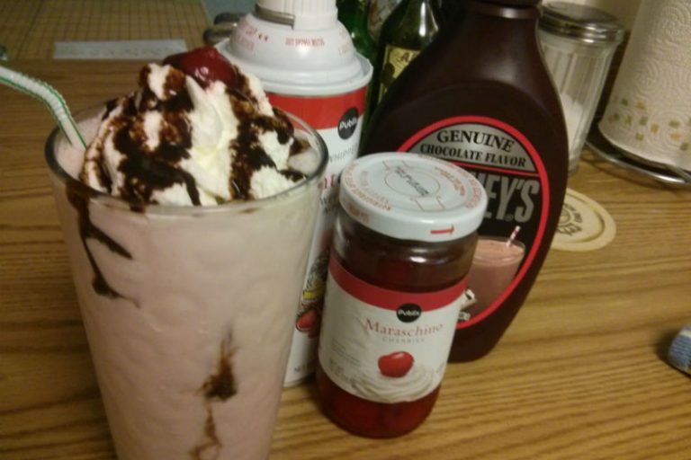 Strawberry Banana Milkshake