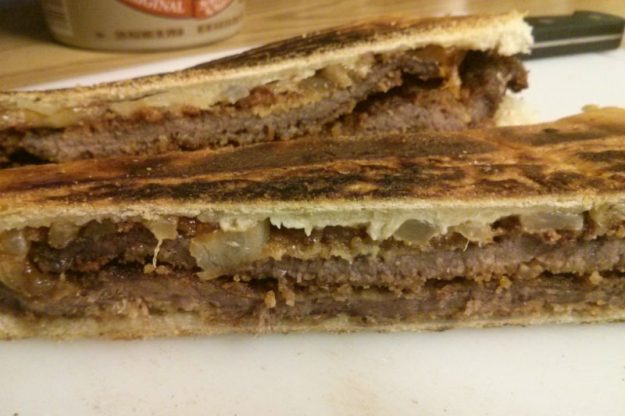 Pan con Bistec Empanizado – Breaded Steak Sandwich Pan con Bistec Empanizado (Breaded Steak Sandwich)