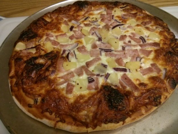 Hawaiian Barbecue Pizza