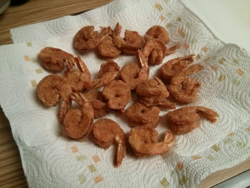Fried shrimp ready to be sauced