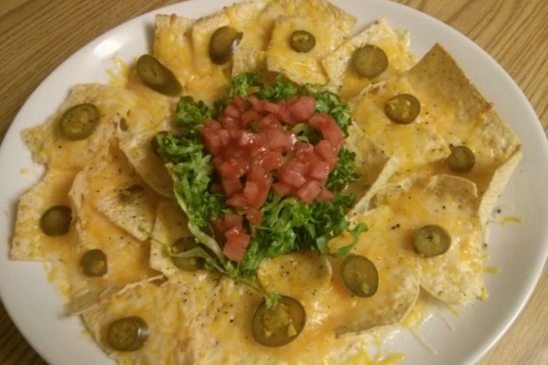 Nachos de Queso – featured Nachos de Queso