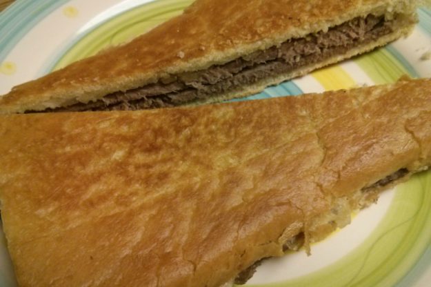 Pan con Bistec (Cuban Palomilla Steak Sandwich) Pan con Bistec (Cuban Palomilla Steak Sandwich)